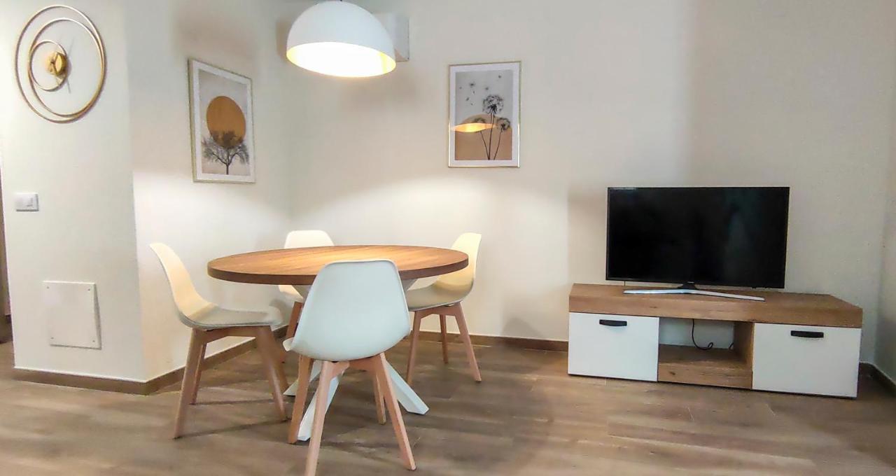 Apartamentos Turisticos Hornillo Caces 외부 사진